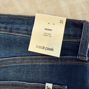NWT VICI Sneak Peek High-Rise Dark Blue Skinny Jeans